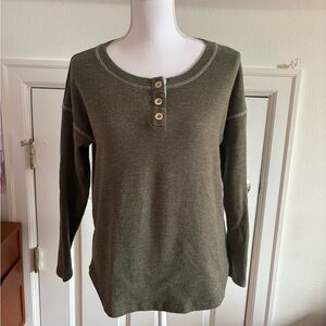 Pink Clover Forest Green Henley Top